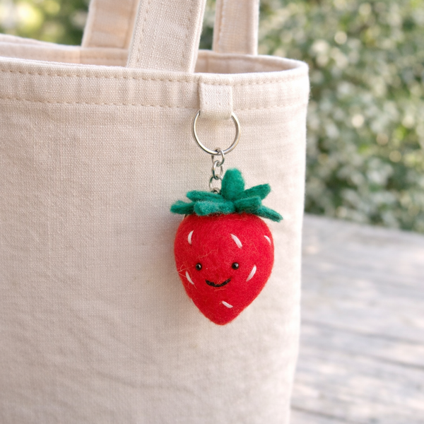 Felt Veggie Keychain - Strawberry – Ganapati Crafts Co.
