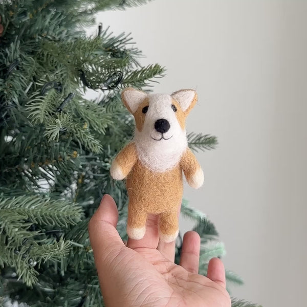 Felt Finger Puppet: Corgi